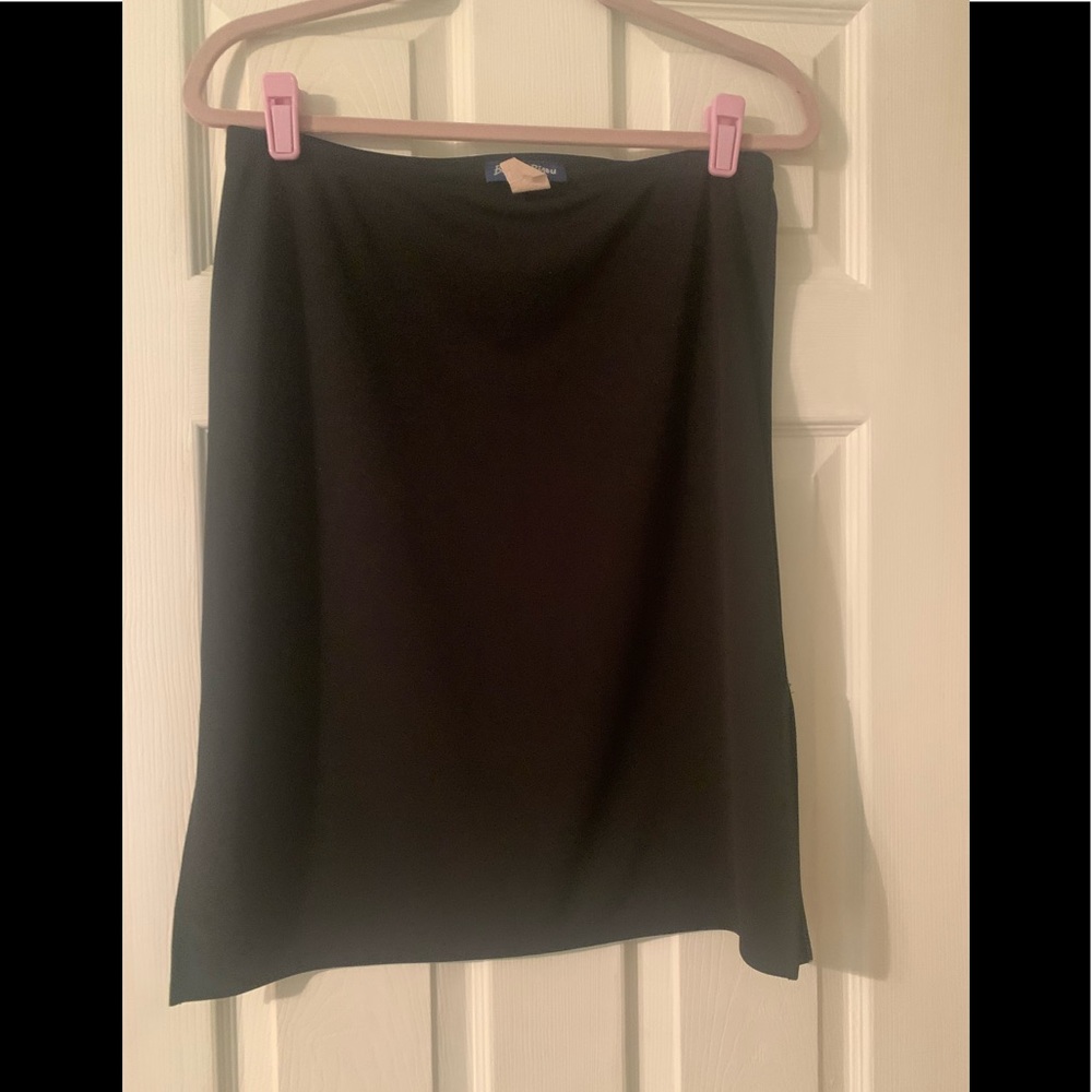 Ladies Skirt